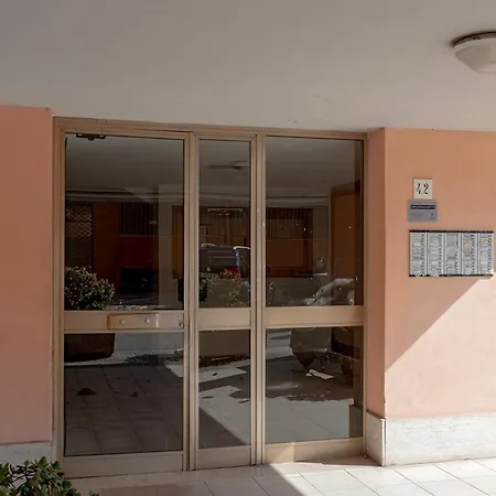 Domio - A 2 Passi Dall'ospedale Cisanello 아파트 *